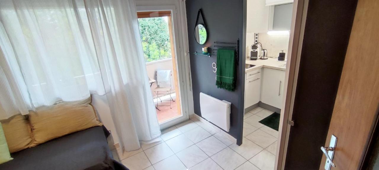 Michelet Studio Climatise Avec Balcon Et Parking Ferme Montpellier Exterior foto